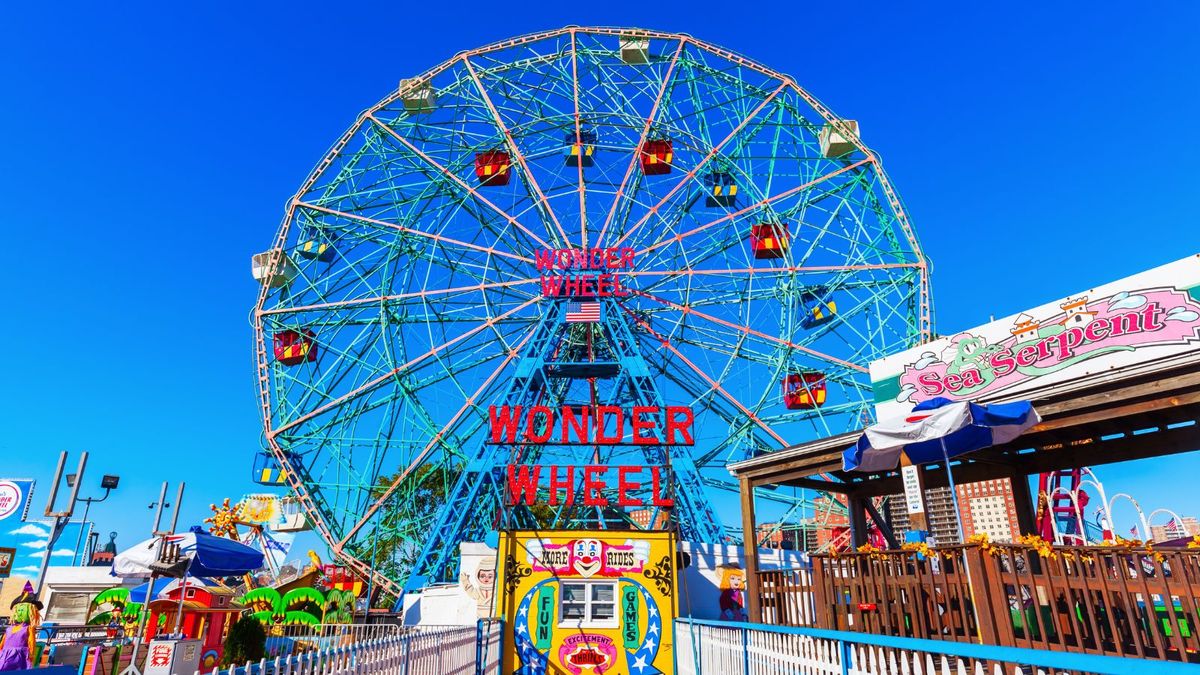 邦楽 AMUSEMENT PARK LP PROD_Amusement parks in New